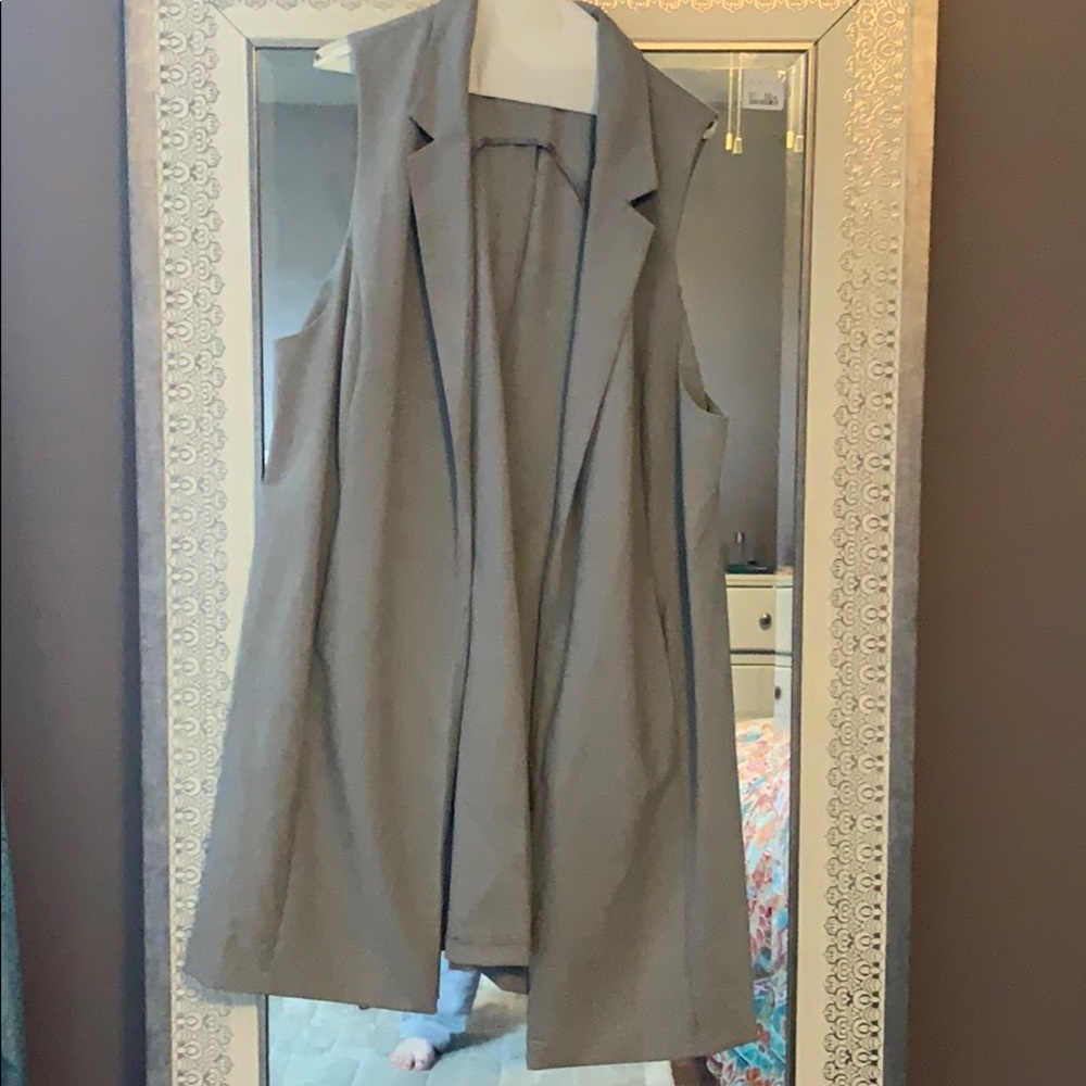 Long vest